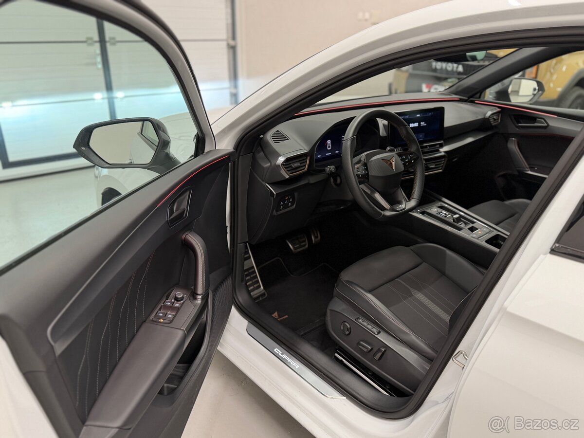 Cupra Leon 1.4 e-HYBRID VZ 180 / 1M / DPH - 3