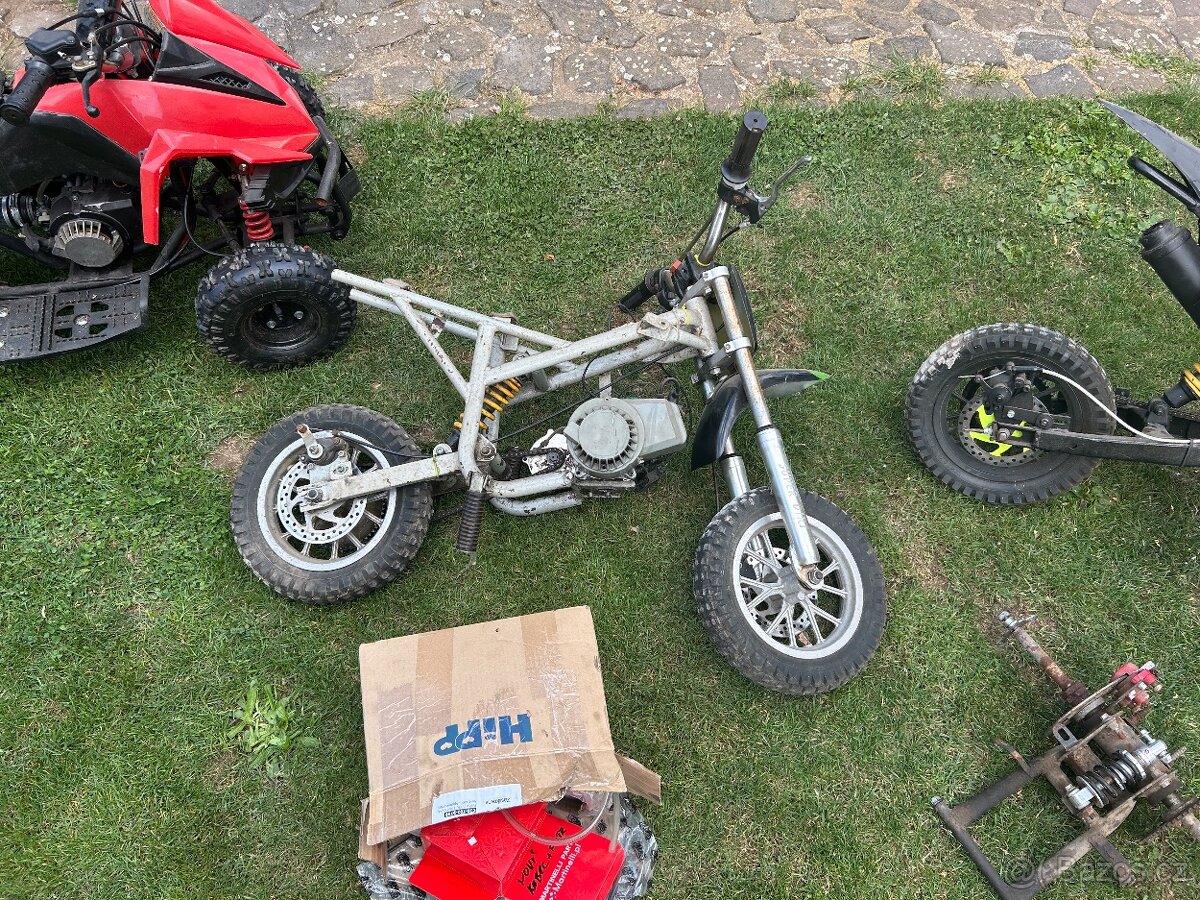2x motorka 49ccm 1x čtyřkolka 49ccm