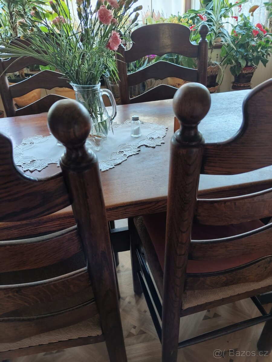 Jídelní stůl a židle - 3