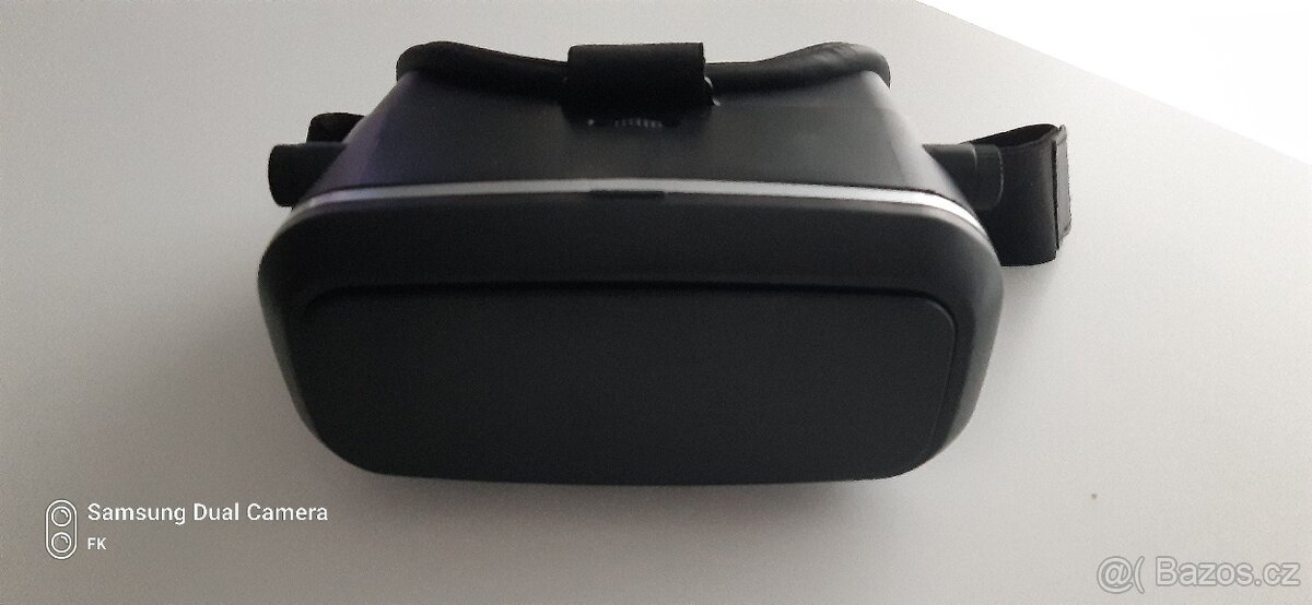 3D brýle pro virtuální realitu - 3