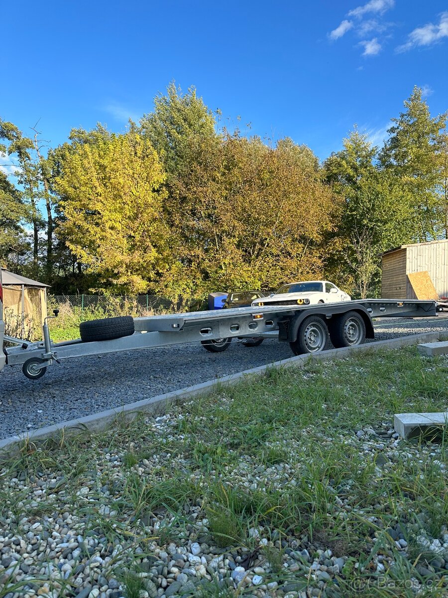 K PRONÁJMU - Autopřepravník Taurus (ŘP skupiny B+E) - 3