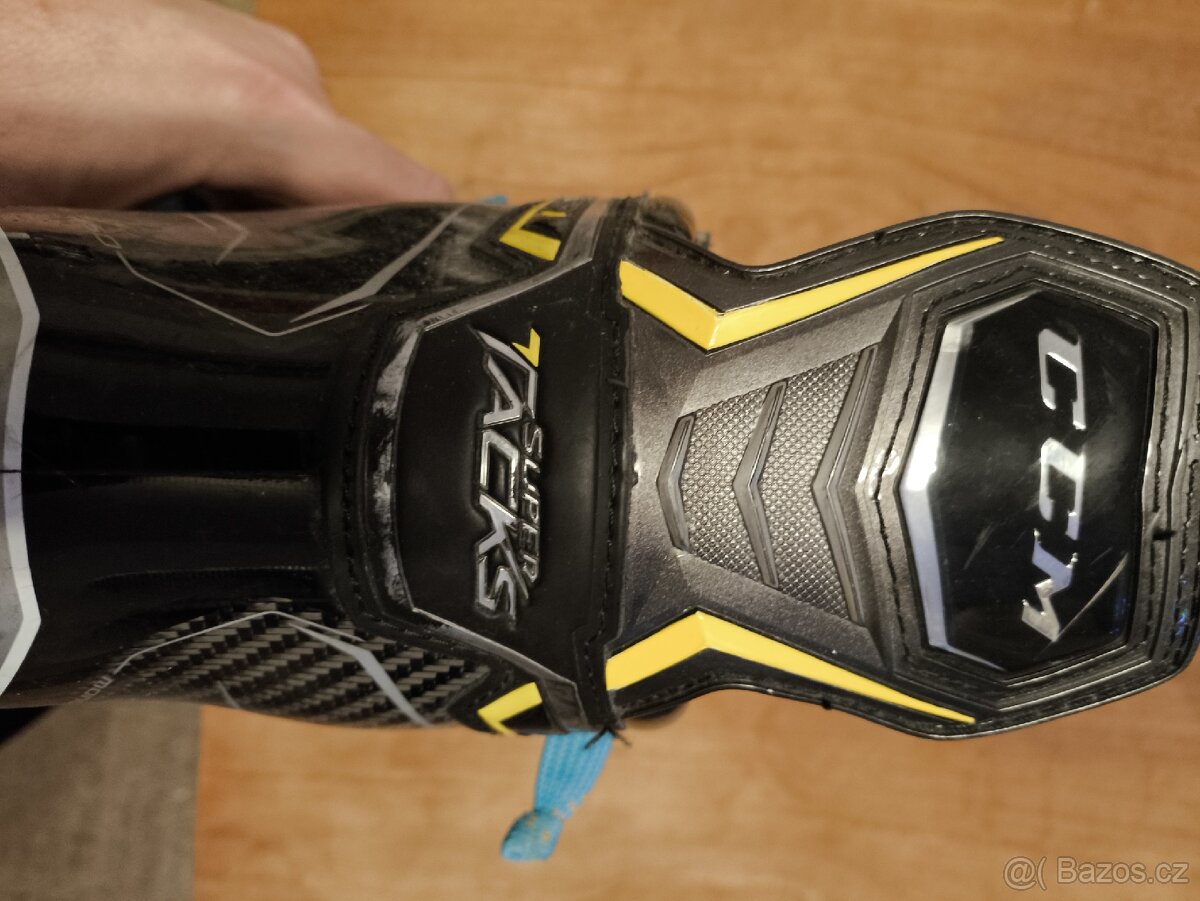 Brusle CCM AS1 Tracks vel. 44 - 3