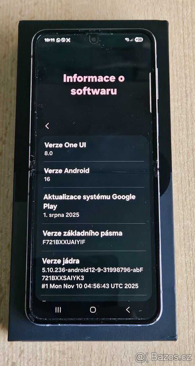 Samsung Galaxy Z Flip4 5G - 3