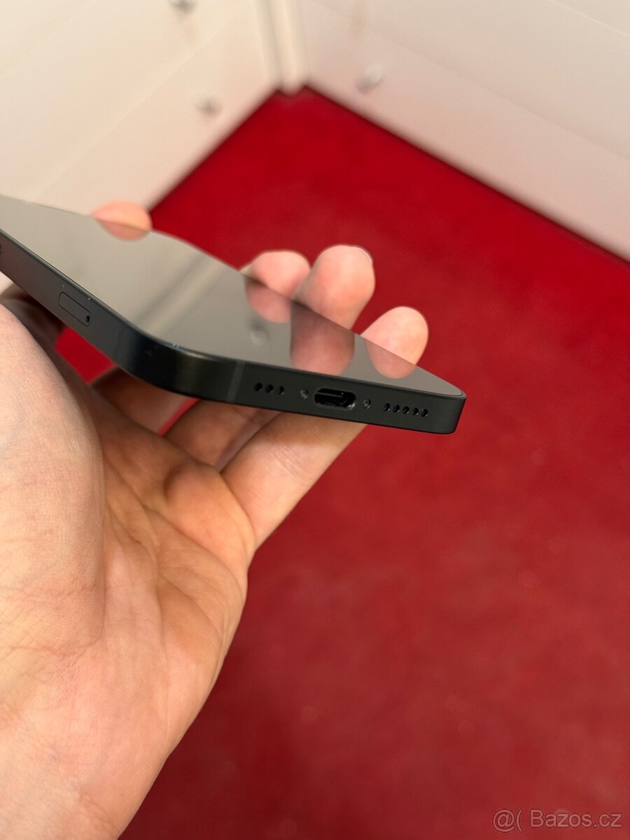 NEPOUŽITÝ Apple iPhone 16e 128GB - 3