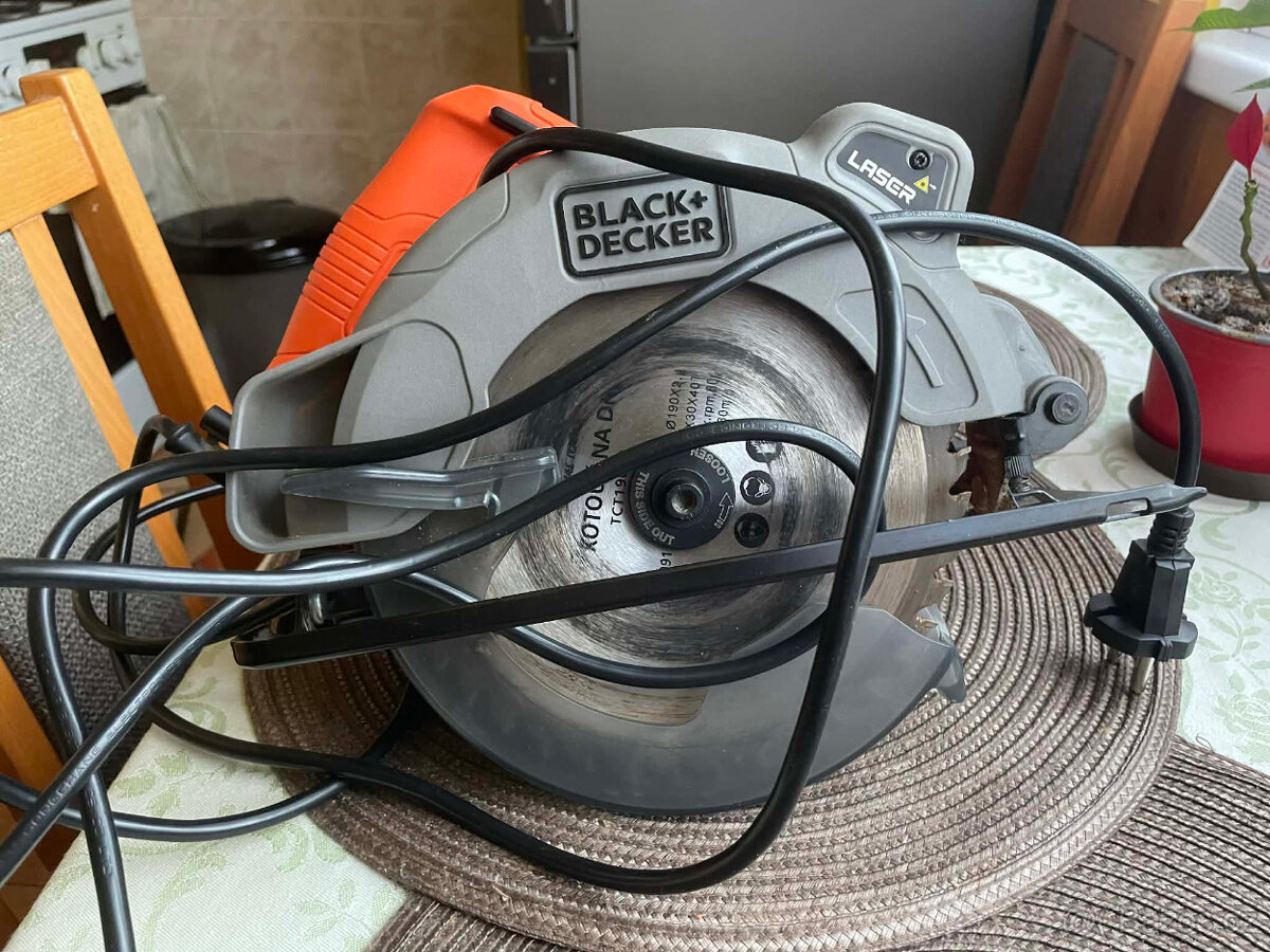 Black&Decker CS1250L Kotoučová pila - 3