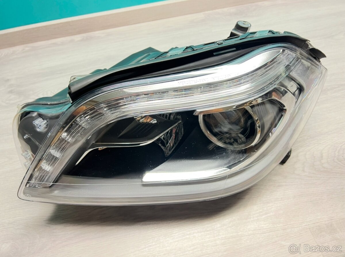 Mercedes GL W166 A166 světlo full led - 3