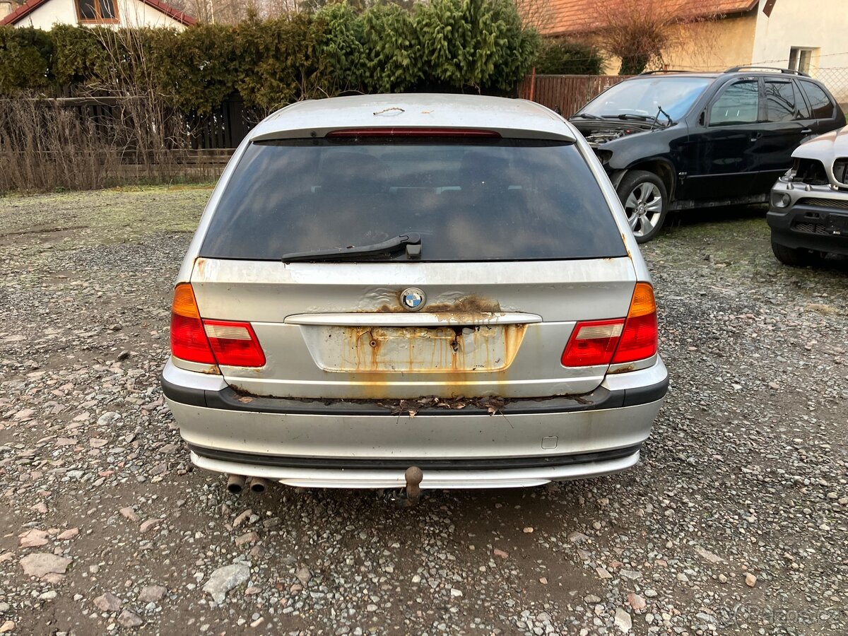 E46 320i 125kw touring - 3