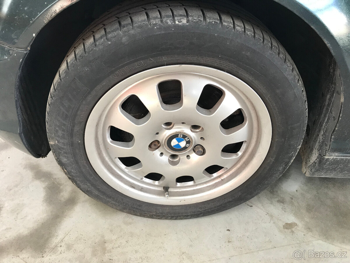BMW 320D E46 110kW 2003 KOMBI 204D4 - dily - 3
