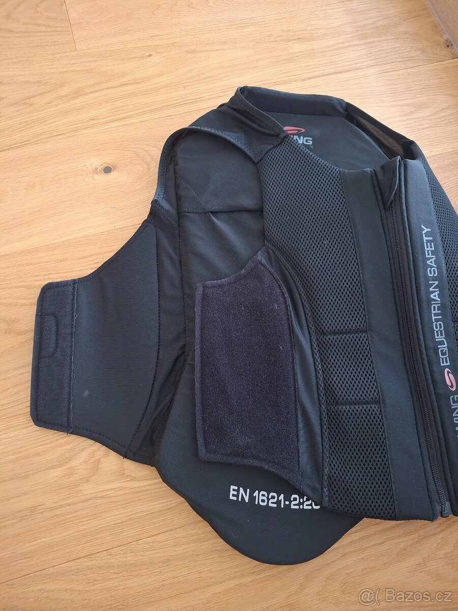 Chranic patere SWING - 3