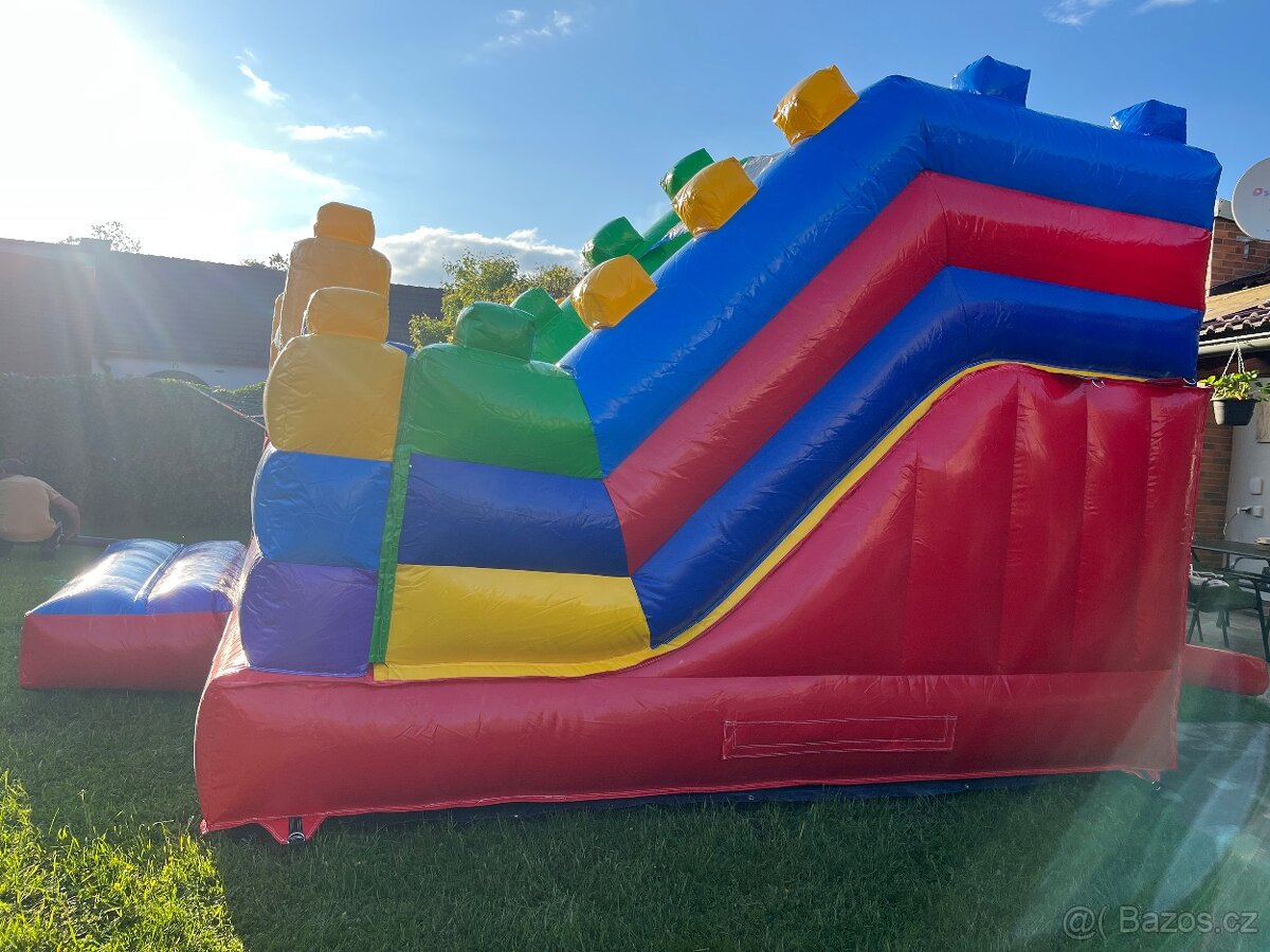 Skákací hrad lego - 3