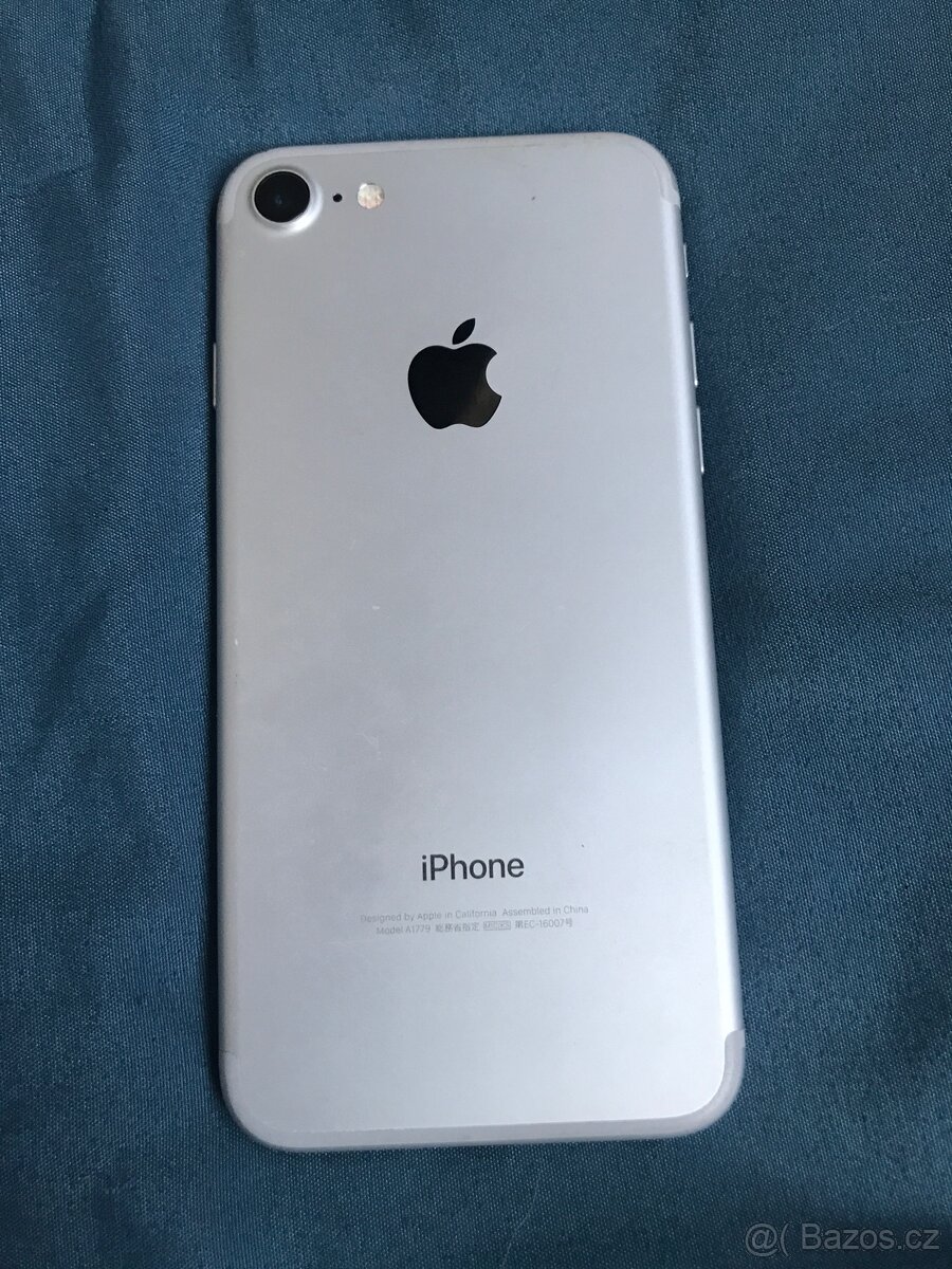 Apple iPhone 7 32GB Krásný - 3