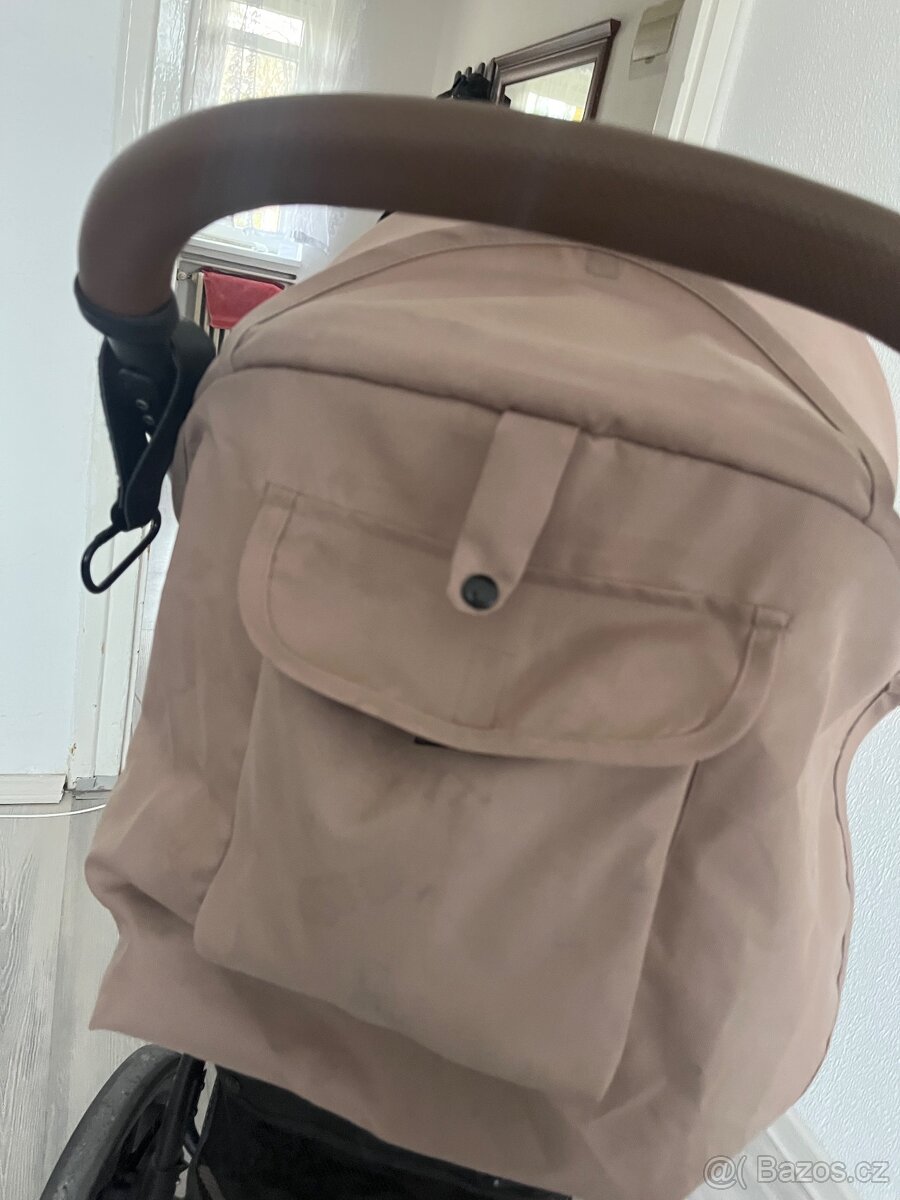 Sportovní kočárek Lionelo - 3