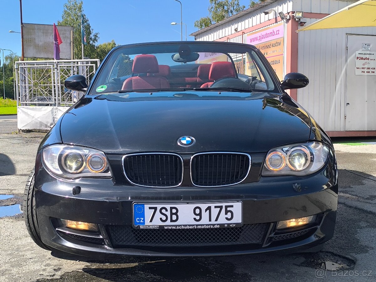 BMW 118i E88 2.0i 105kW Cabrio,ALU 18",TempKůže,TOP - 3