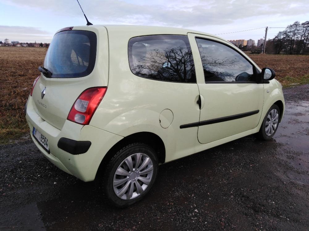 RENAULT TWINGO 1,2i RV 2009 NAJ 119,KLIMA,ZA 39000 KČ - 3