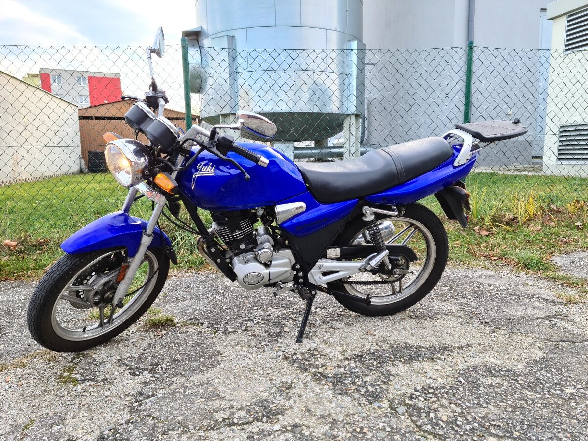 Yuki 125 SPORT - 3