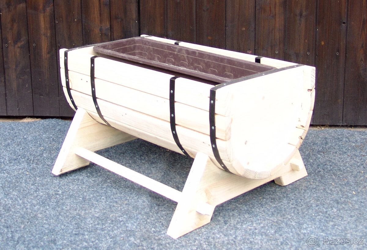 Dřevěný truhlík - soudek - 3