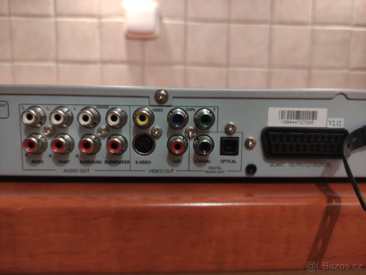 DVD přehrávače, 5.1 analog. - 3