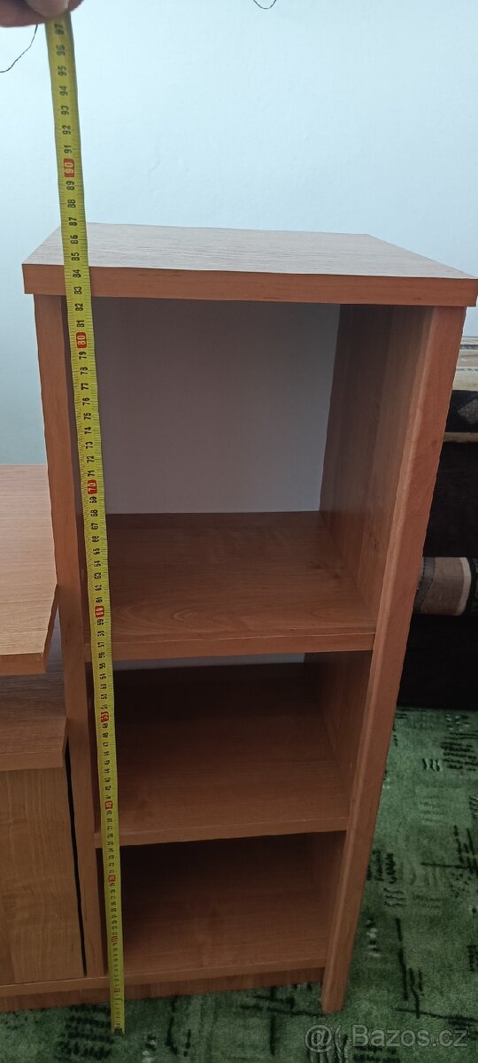 Televizní stolek - 3