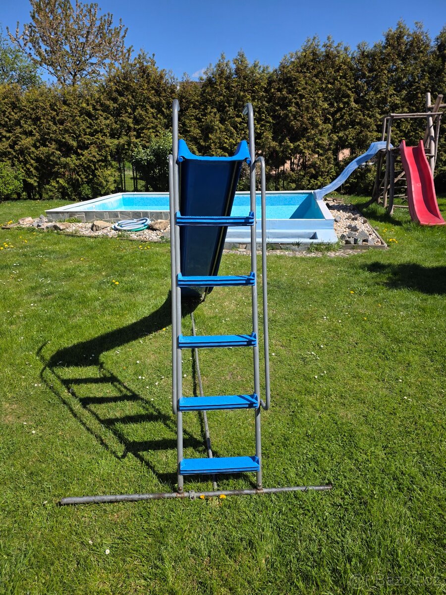 Dětská skluzavka se schůdky - 3