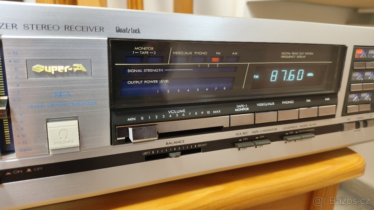 JVC R-X60 Receiver Top stav - 3