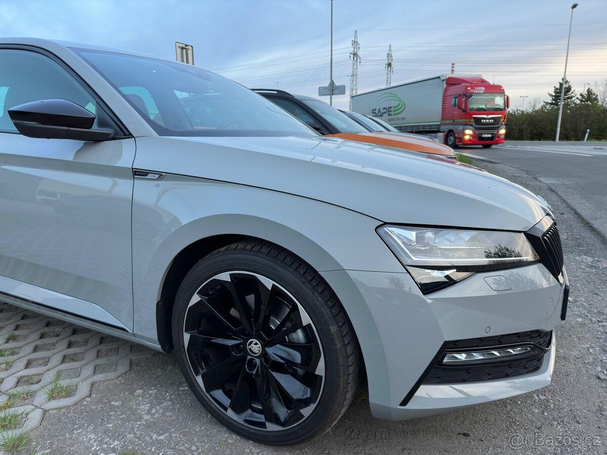 Škoda Superb Sportline - 3
