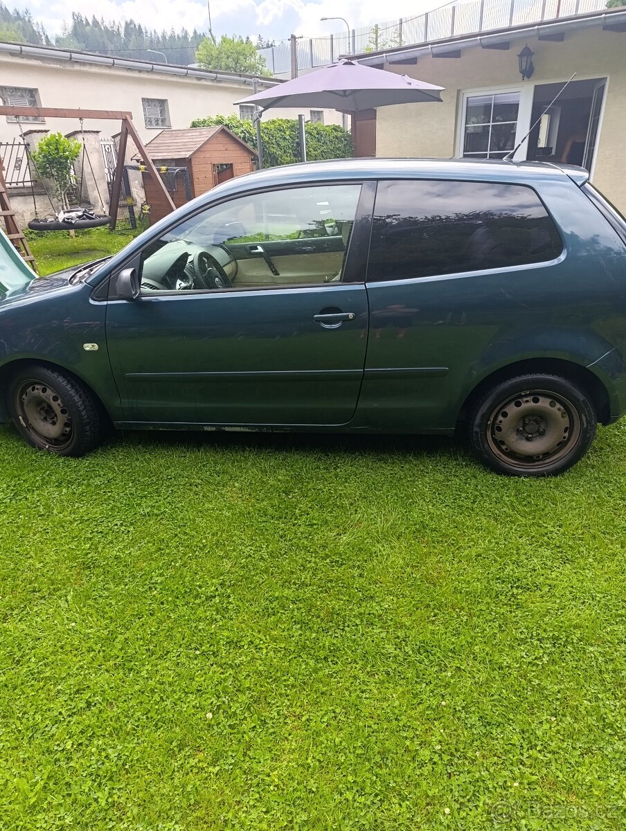 Prodám Volkswagen Polo 1,2. Benzín.Rok 2003 - 3