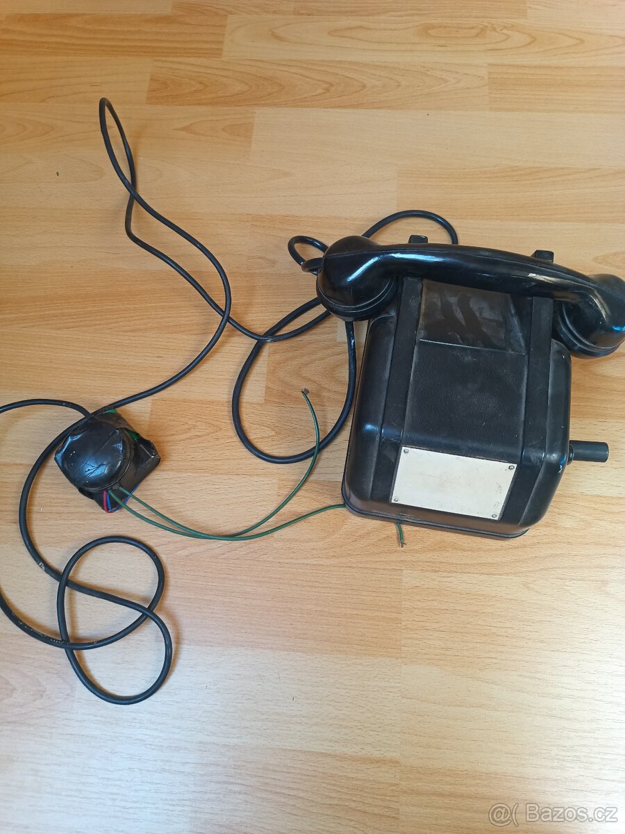 Prodám starý bakelitový telefon - 3