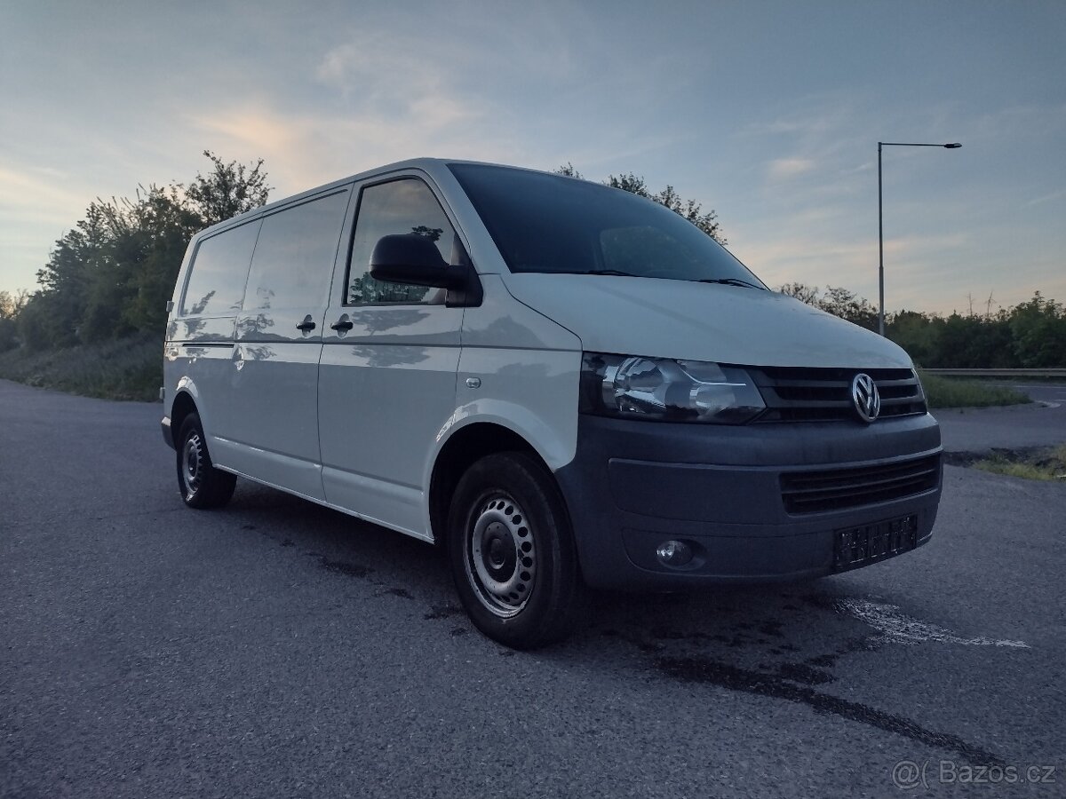 VW Transporter T5.1 2.0TDI -- 2012 - 3