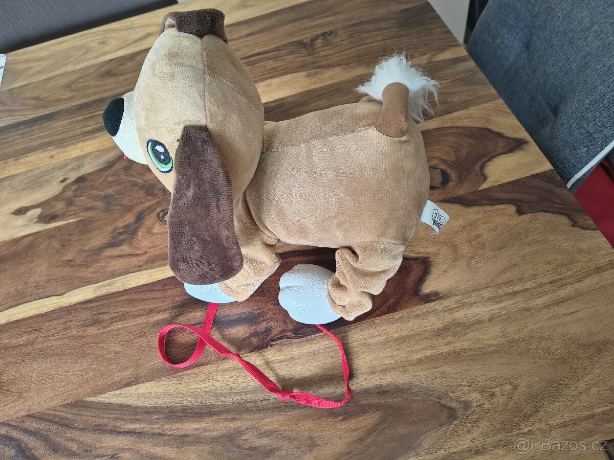 Chodící pejsek Floppy - 3