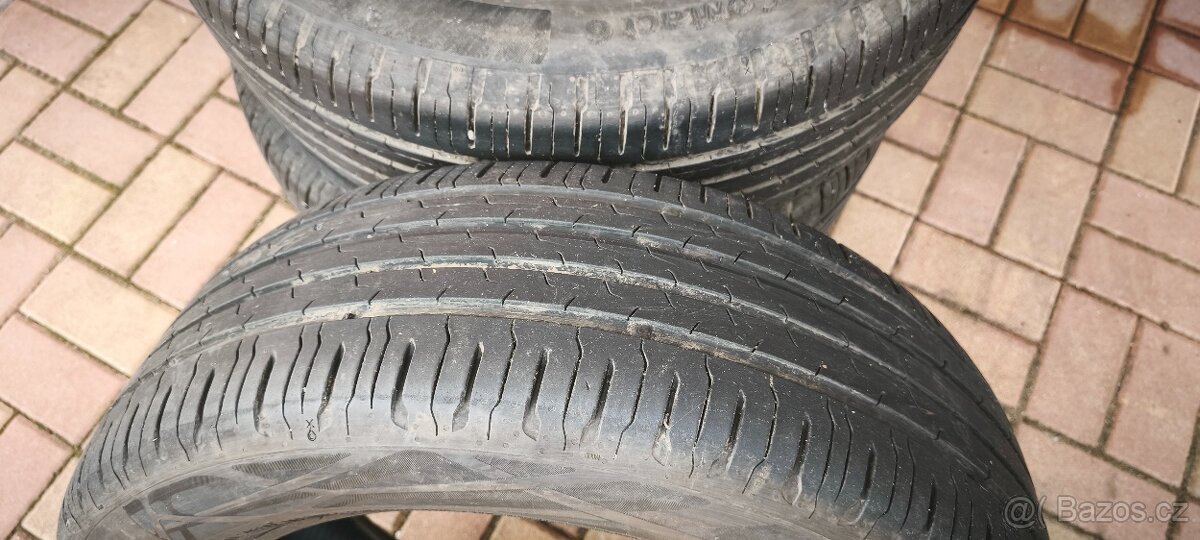 Continental 215/55 R17 94V letní - 3