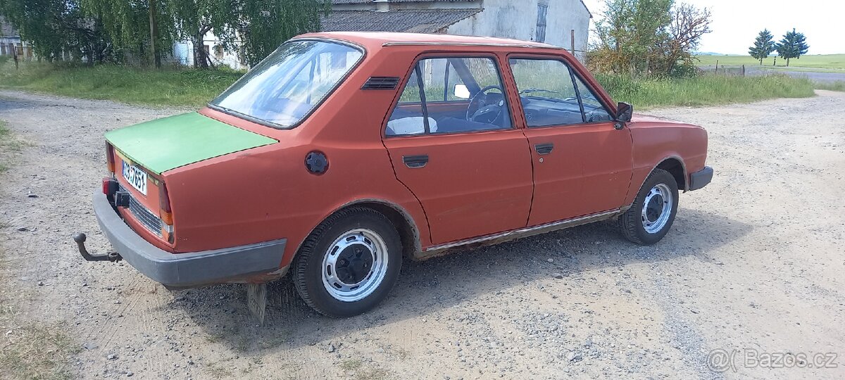 Škoda 105 L - 3