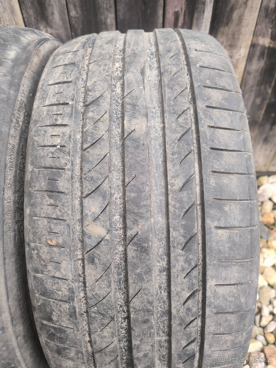 Rotalla letní 235/35/19 - 3