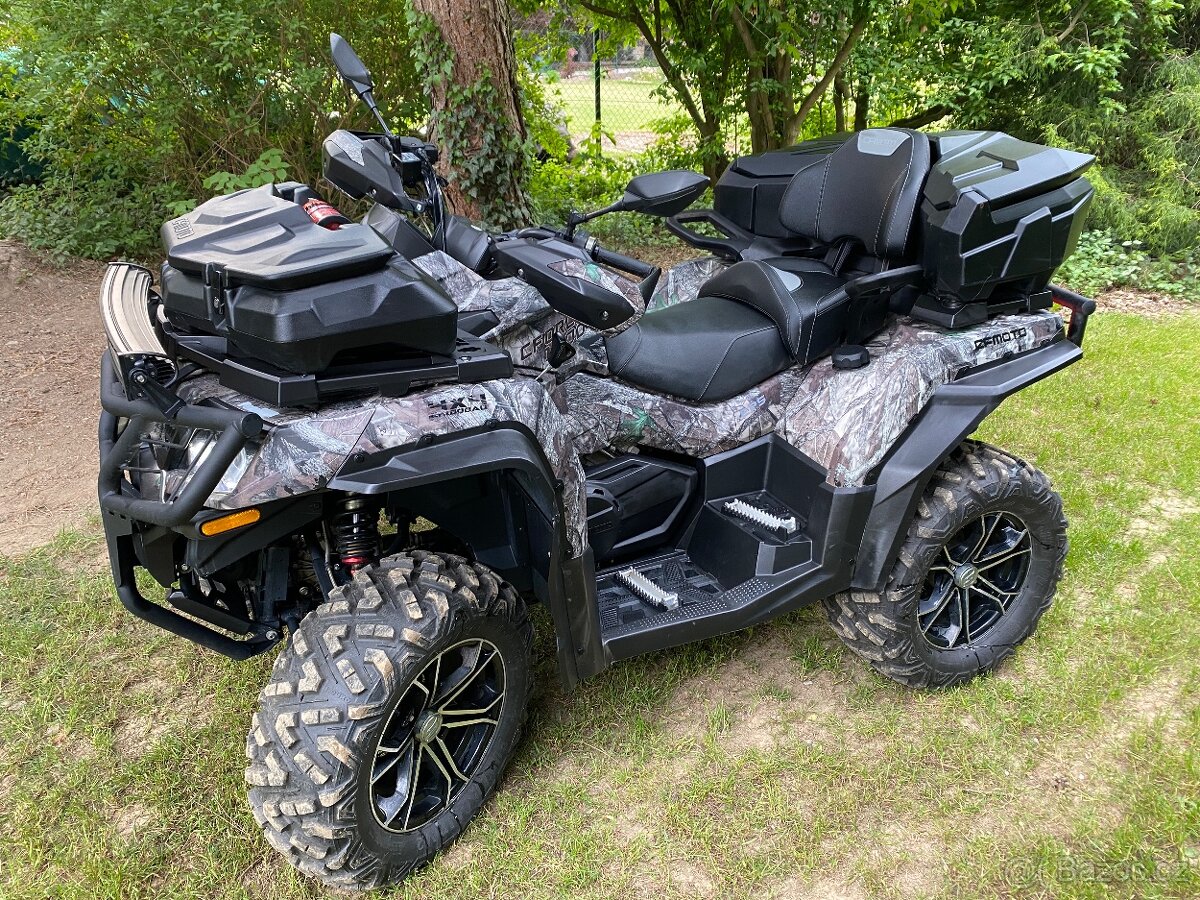 CF Moto Gladiator x1000 EPS, bílá SPZ