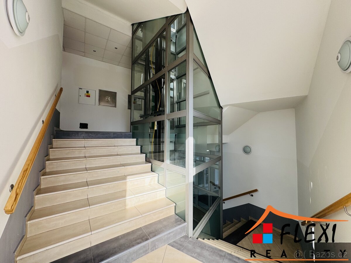 Pronájem kancelářských prostor, 83,74 m², Ostrava, Mariánské - 3