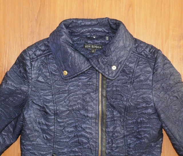 Zateplená tmavě modrá prošívaná bunda, vel. 38, zn. Via Spig - 3