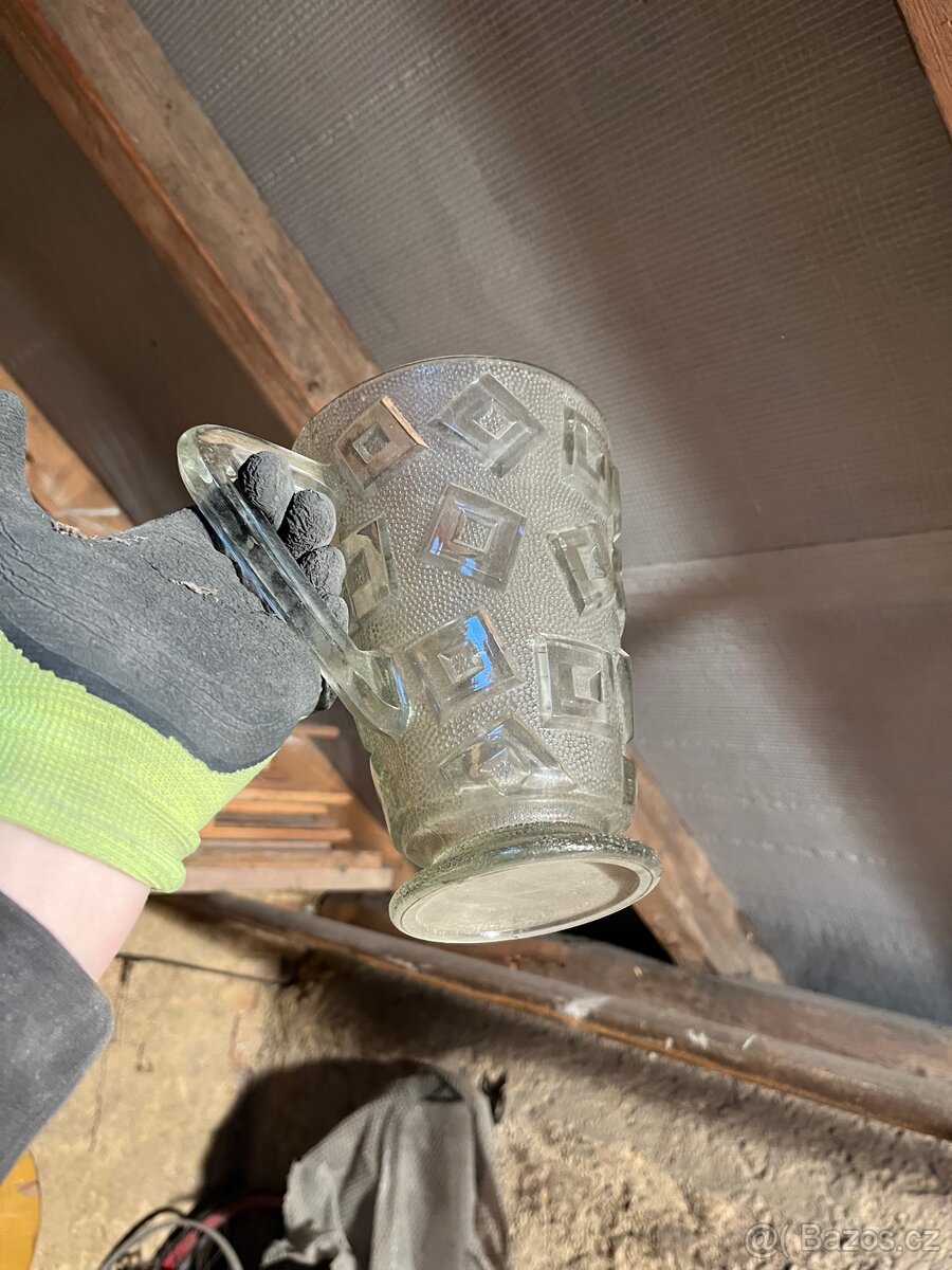 Skleněný džbán - 3