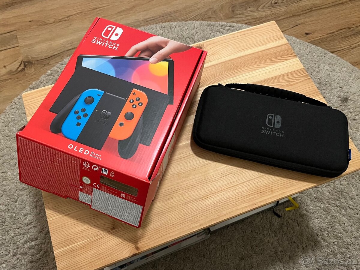 Nintendo Switch OLED - 3