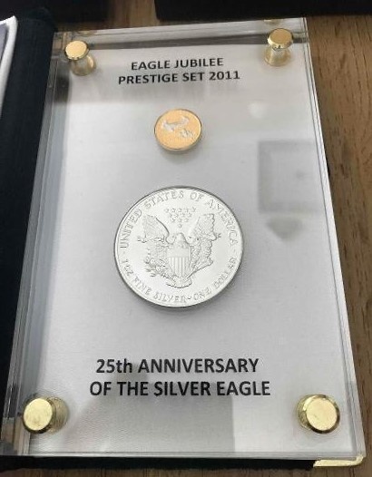 EAGLE JUBILEE PRESTIGE SET 2011 - 3