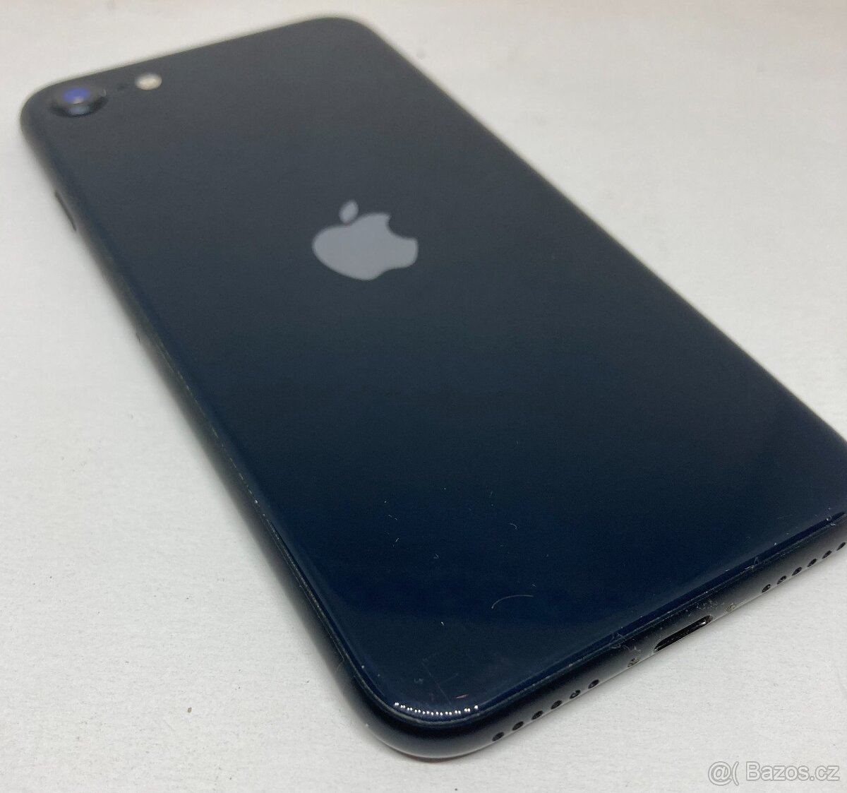 iPhone SE 2022 64GB modrý, baterie 87%, příslušenství - 3