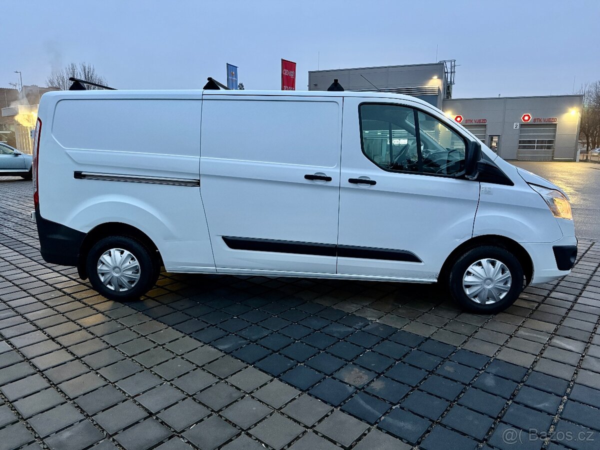Ford Tranzit Custom 2,0 Tdci L2H1 r.v.2018 3 místa DPH - 3