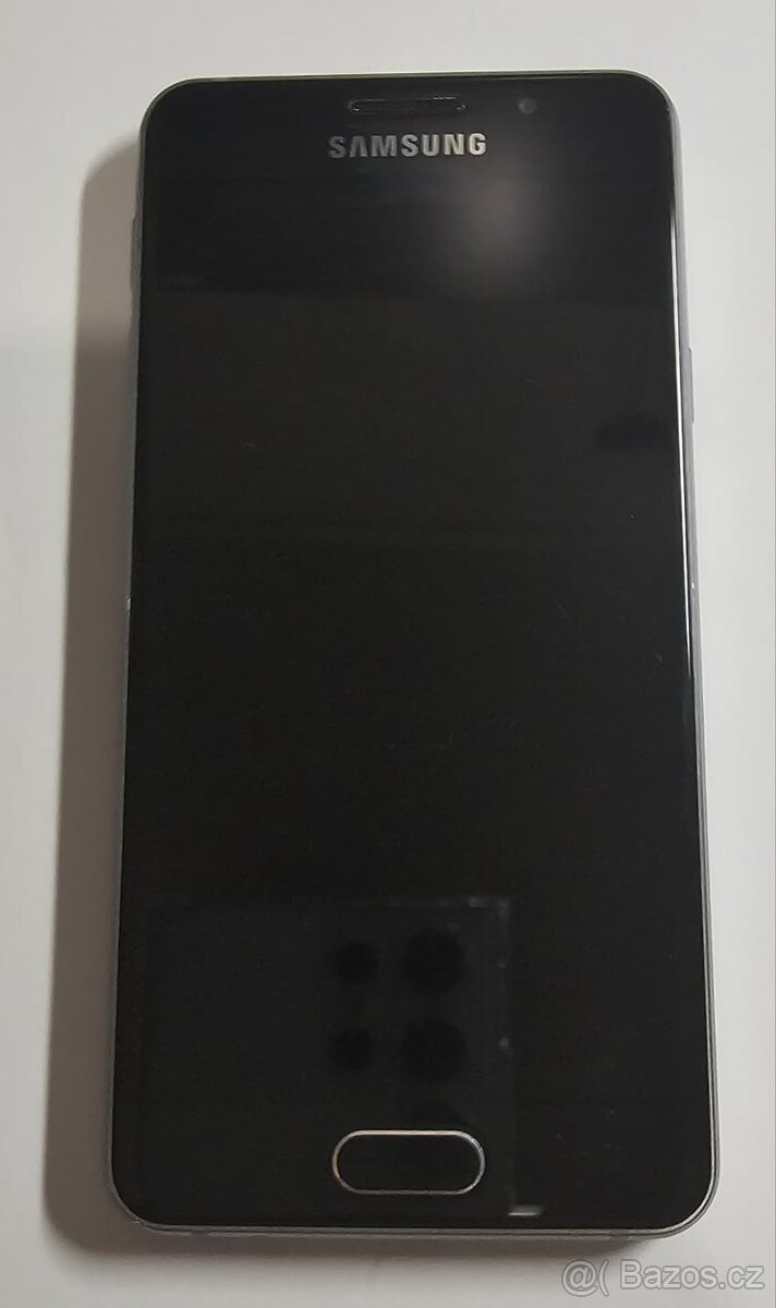Samsung Galaxy A3 (2016) LTE - sběratelský kousek - 3