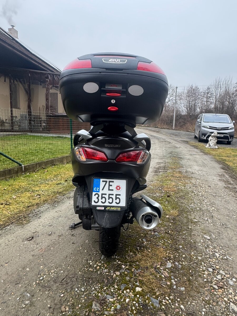 Suzuki Burgman 125 2018 - 3
