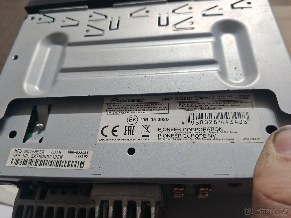 Autorádio pioneer DMH-G220BT - 3