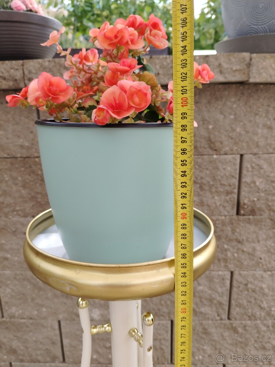 Stojan na květinu - 3