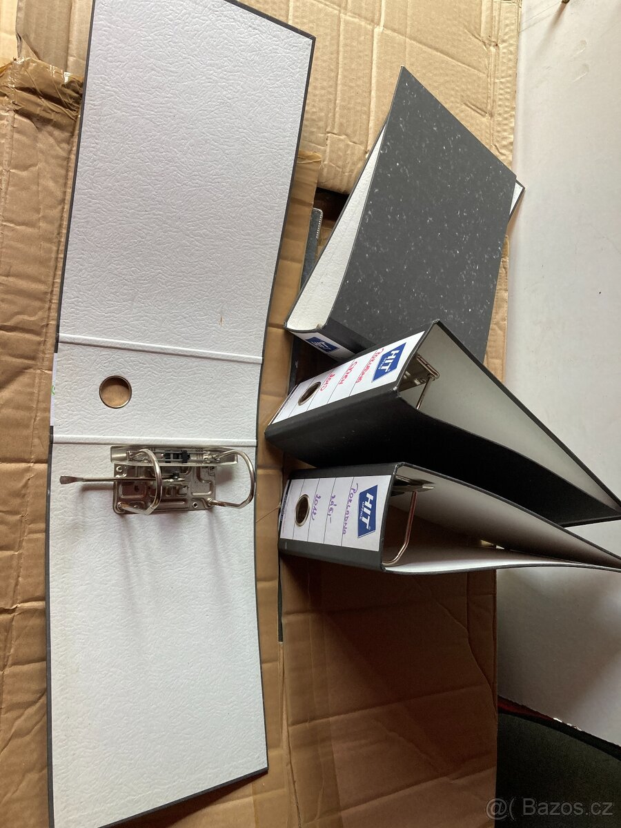 Pořadače, Šanony pákové i kroužkové, odkladače papíru - 3