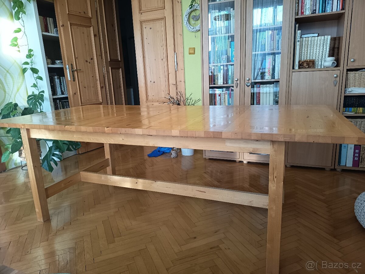 Rozkládací jídelní stůl - 3
