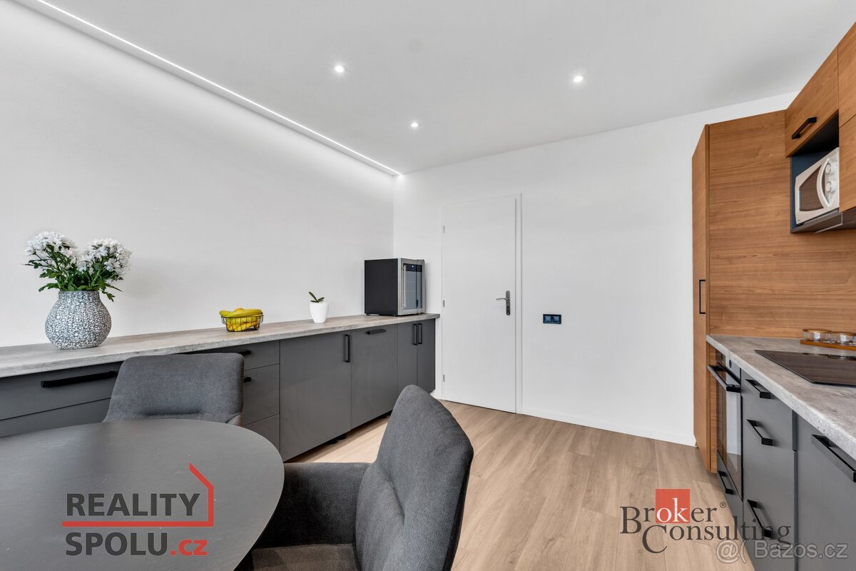 Prodej, byty/3+1, 75.71 m2, Kpt. Stránského 980/17, Černý Mo - 3