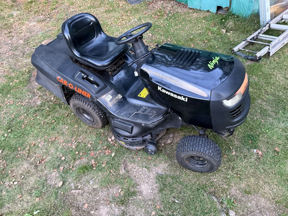 Zahradní traktor husqvarna - 3