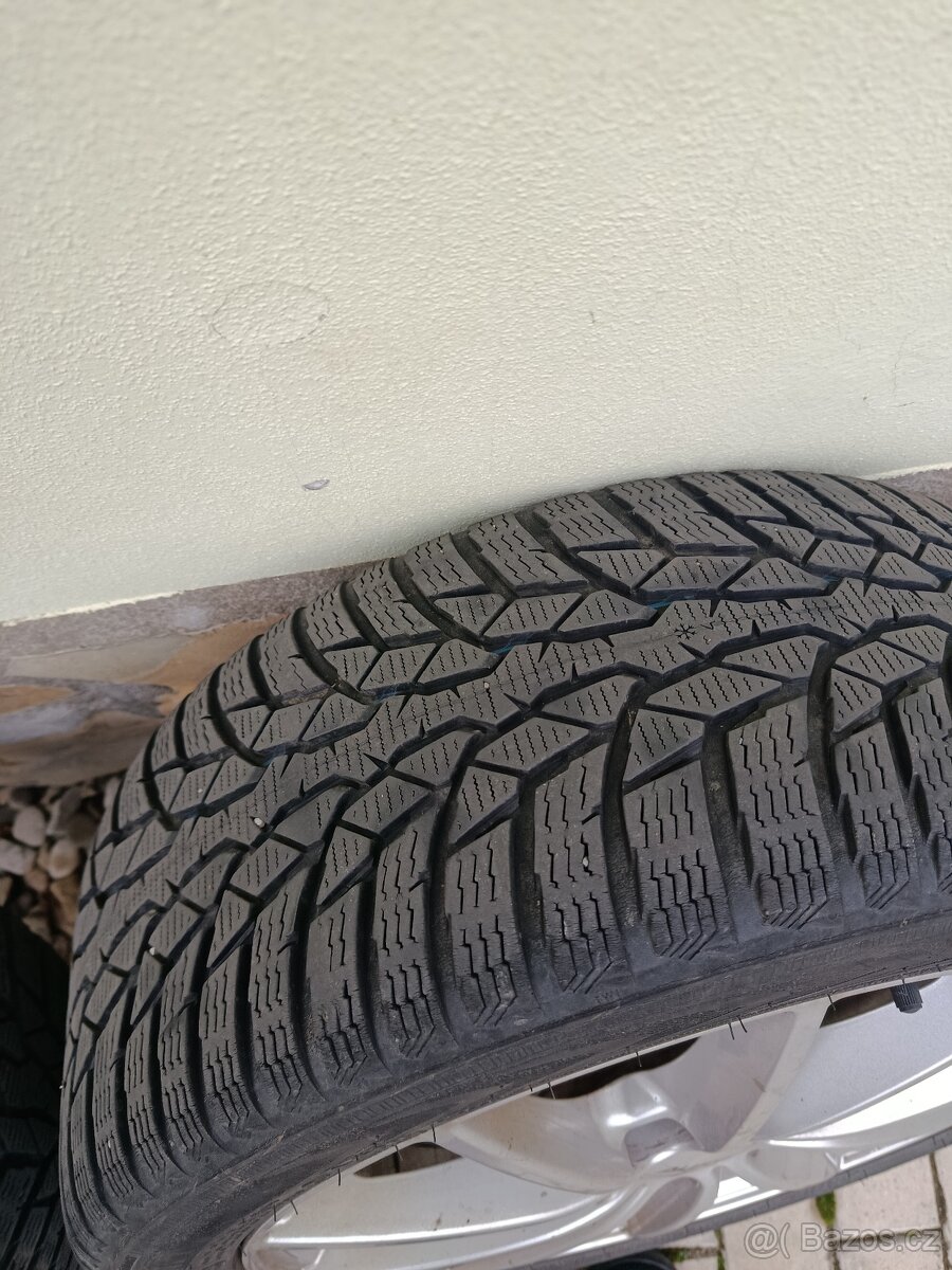 ALU sada kol 225/55R17Hyundai i30 - 3