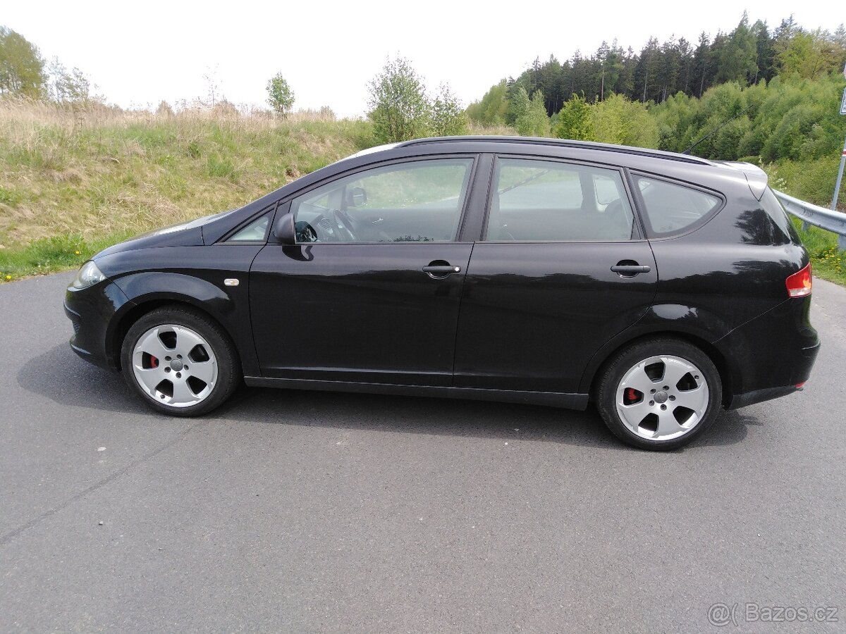 Seat Altea XL 1.9 TDi 77kW Tažné Pěkný stav - 3